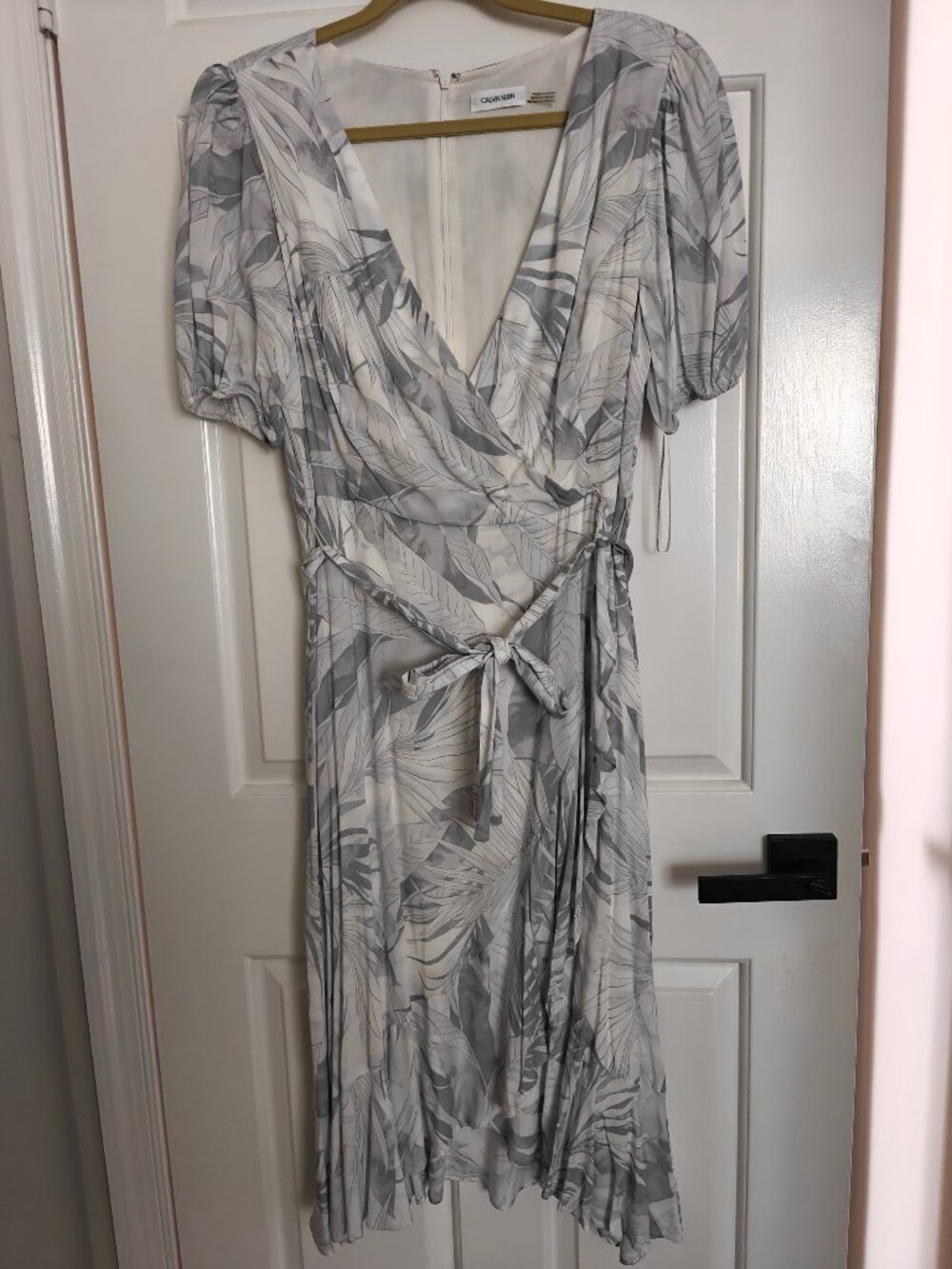NWOT Calvin Klein Palm Leaf Faux Wrap Midi Dress Size 10